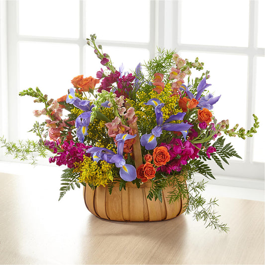 Garden of Life Basket – ROSEMARY & PEPPER FLOWER CO, Gaylord MI