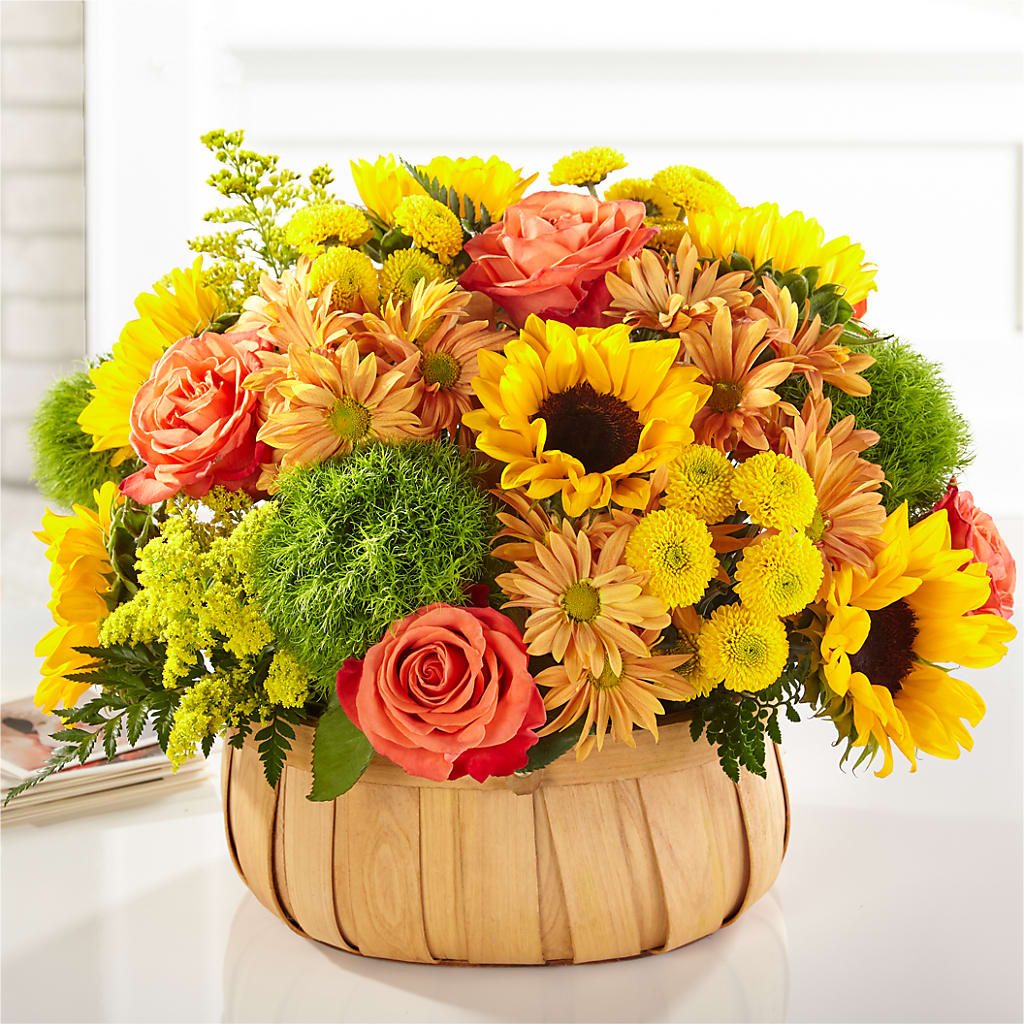 Harvest Sunflower Basket – ROSEMARY & PEPPER FLOWER CO, Gaylord MI