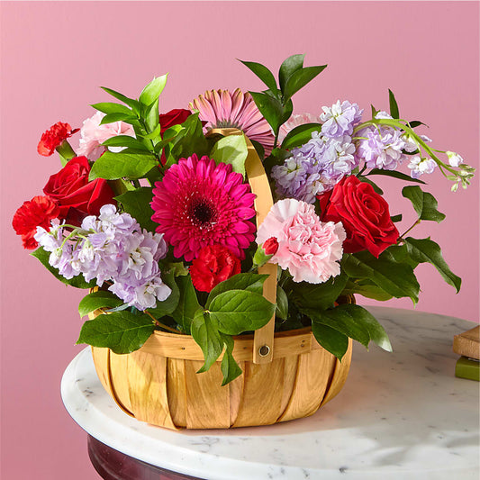 Pink Picnic Basket – ROSEMARY & PEPPER FLOWER CO, Gaylord MI
