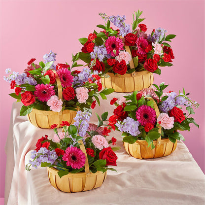 Pink Picnic Basket – ROSEMARY & PEPPER FLOWER CO, Gaylord MI
