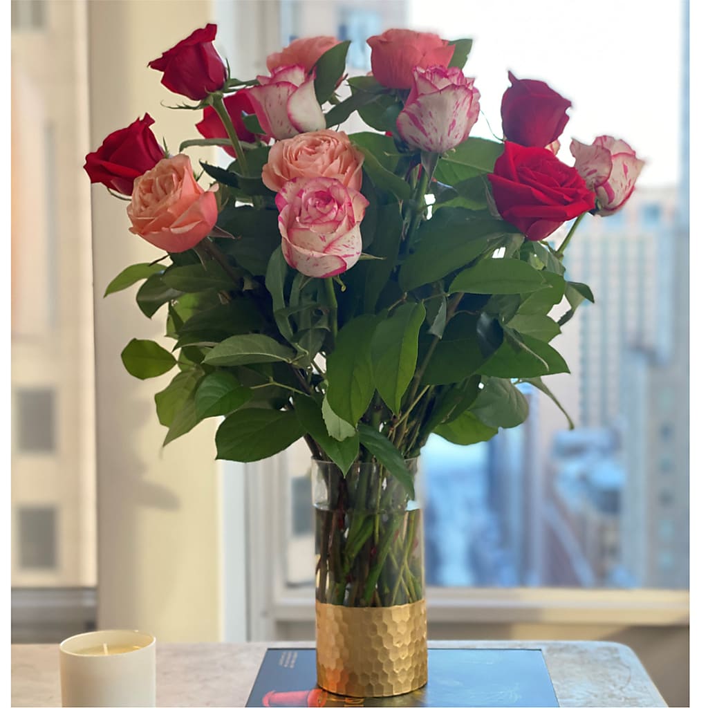 Ever After Rose Bouquet – ROSEMARY & PEPPER FLOWER CO, Gaylord MI