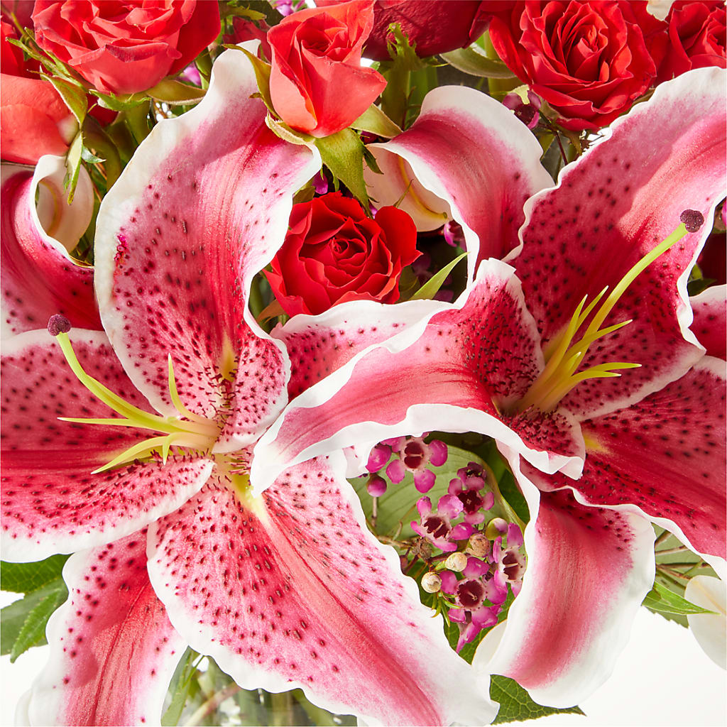 Match Made in Heaven Bouquet – ROSEMARY & PEPPER FLOWER CO, Gaylord MI