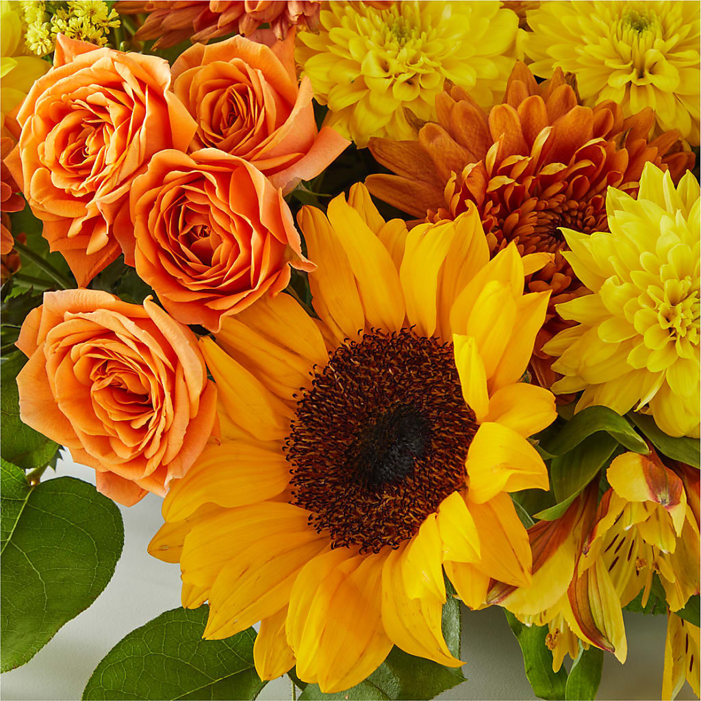 Autumn Harmony Centerpiece – ROSEMARY & PEPPER FLOWER CO, Gaylord MI