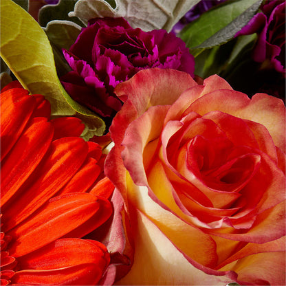 Sangria Bouquet – ROSEMARY & PEPPER FLOWER CO, Gaylord MI