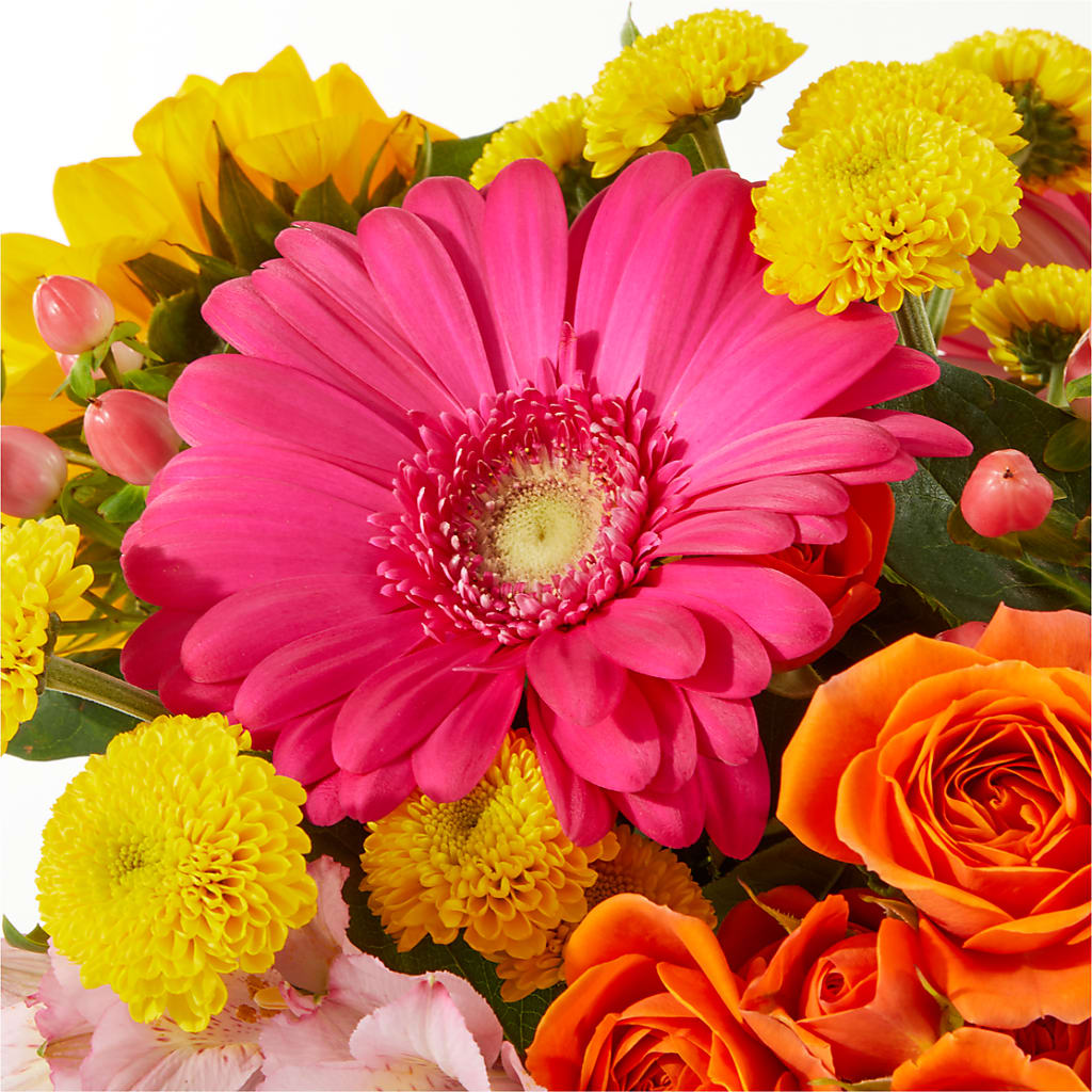 Beach Day Bouquet – ROSEMARY & PEPPER FLOWER CO, Gaylord MI