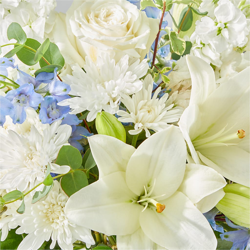 Peace of Mind Bouquet – ROSEMARY & PEPPER FLOWER CO, Gaylord MI
