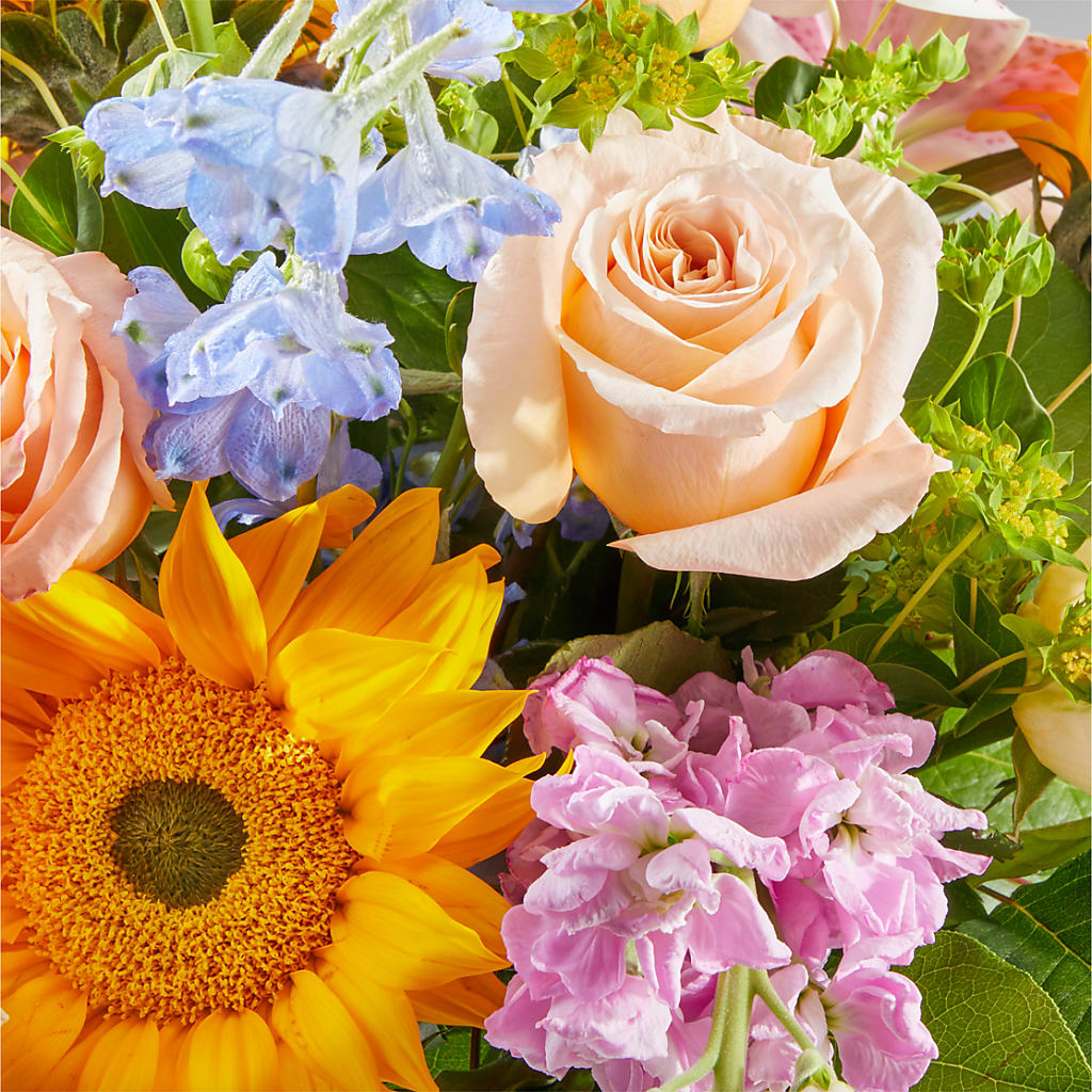 Dreamy Meadows Bouquet – ROSEMARY & PEPPER FLOWER CO, Gaylord MI