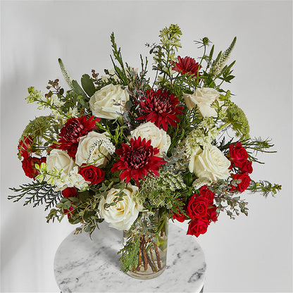 Favorite Traditions Bouquet – ROSEMARY & PEPPER FLOWER CO, Gaylord MI