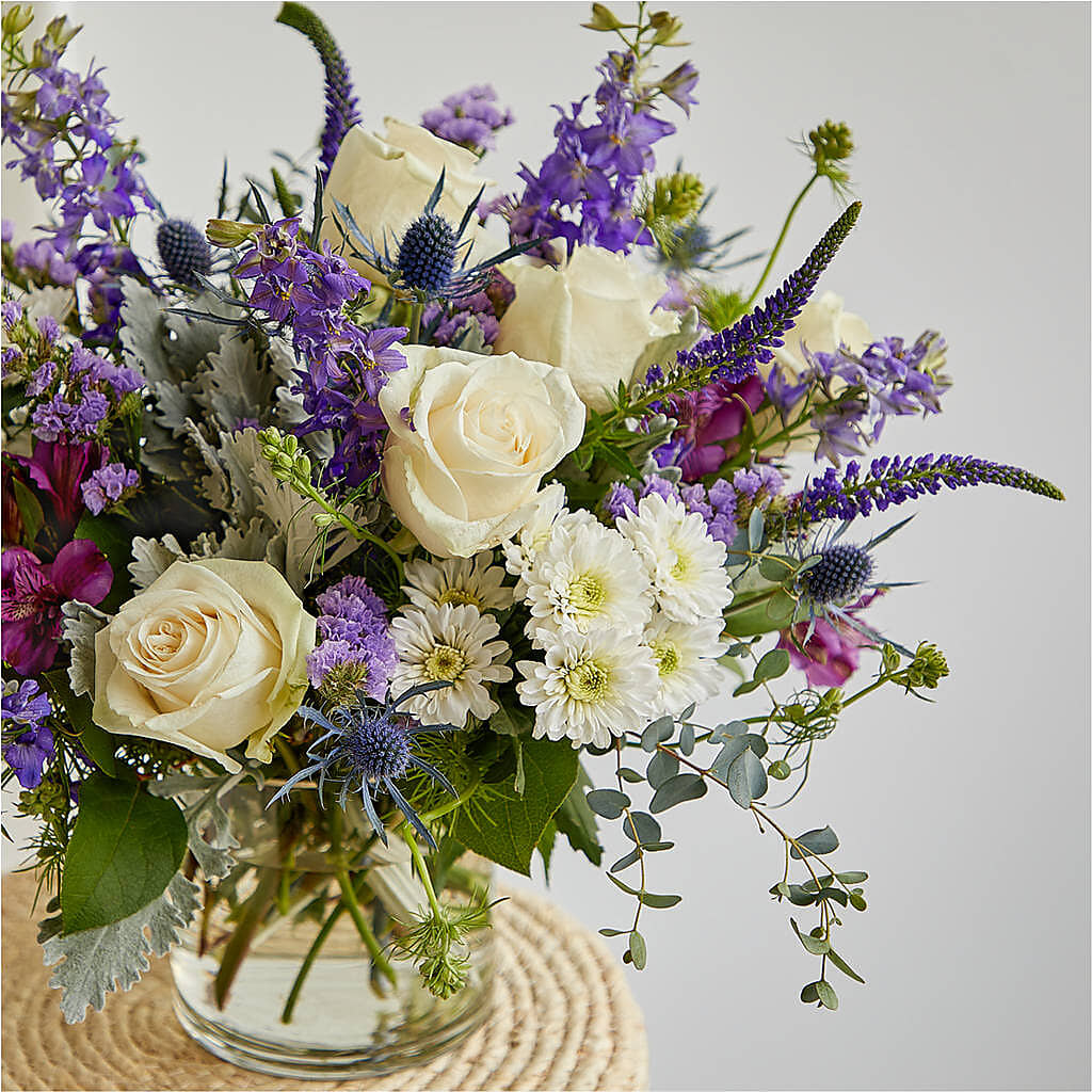 Shooting Star Bouquet – ROSEMARY & PEPPER FLOWER CO, Gaylord MI