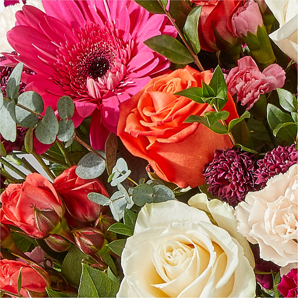 Smell the Roses Bouquet – ROSEMARY & PEPPER FLOWER CO, Gaylord MI