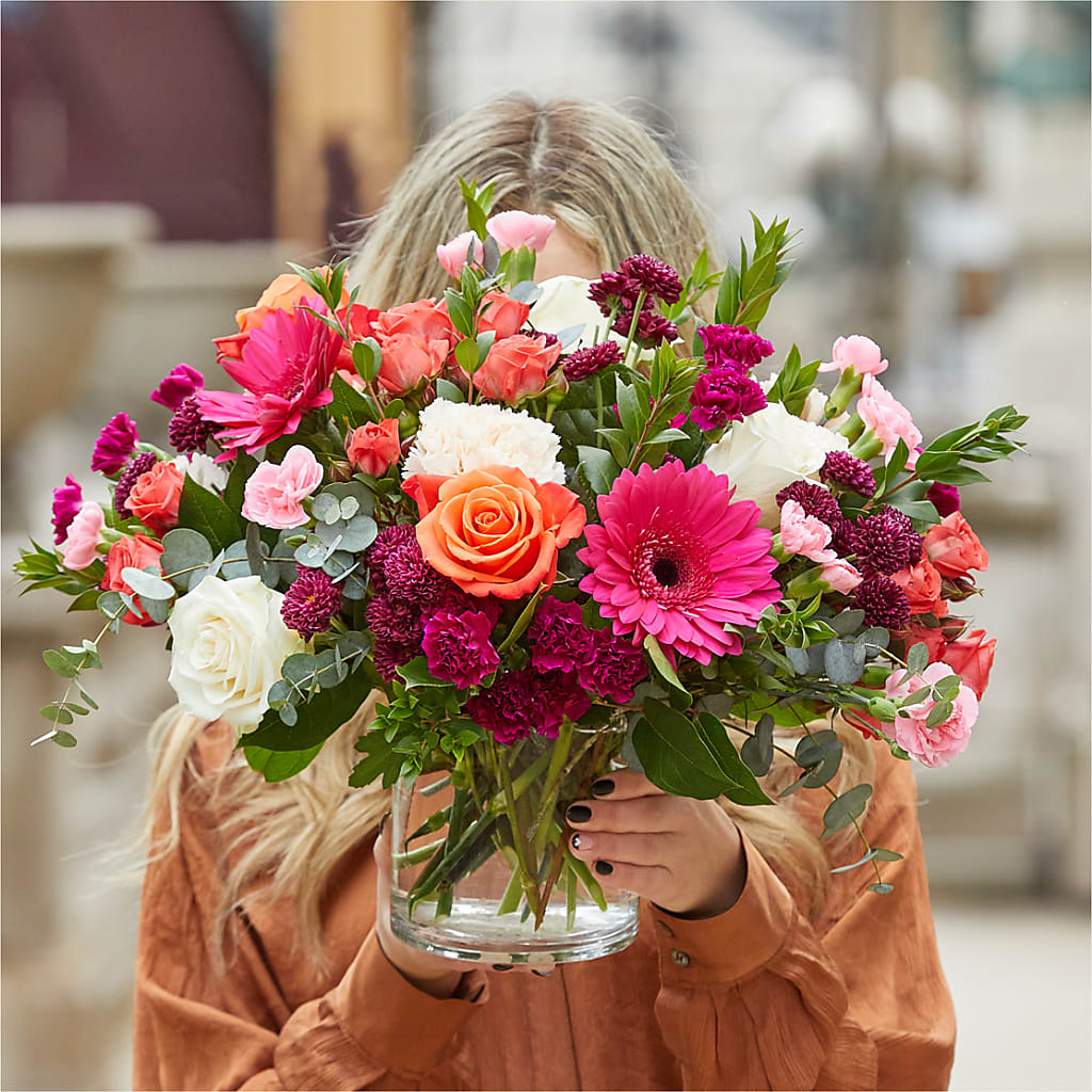 Smell the Roses Bouquet – ROSEMARY & PEPPER FLOWER CO, Gaylord MI