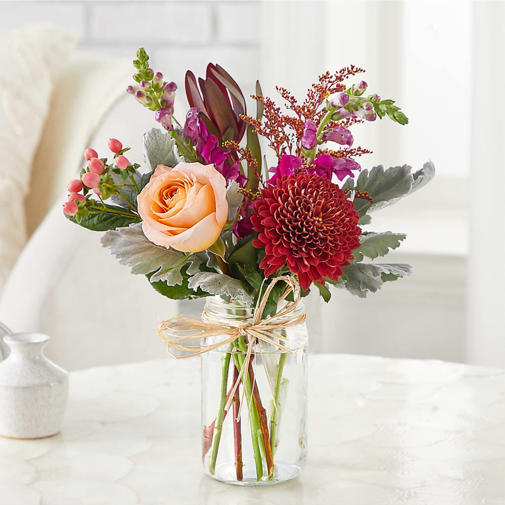 Moody Hues Bouquet – ROSEMARY & PEPPER FLOWER CO, Gaylord MI