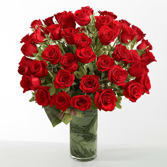 The Enamored – ROSEMARY & PEPPER FLOWER CO, Gaylord MI