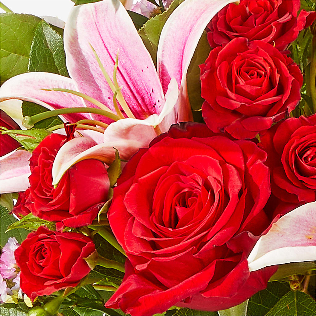 Hopeless Romantic Bouquet – ROSEMARY & PEPPER FLOWER CO, Gaylord MI