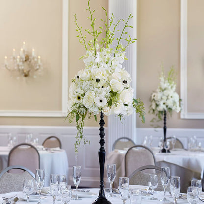 Regency Centerpiece – ROSEMARY & PEPPER FLOWER CO, Gaylord MI